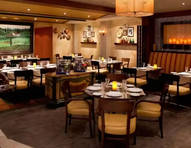 Restaurants du Freedom of the Seas, photo 2