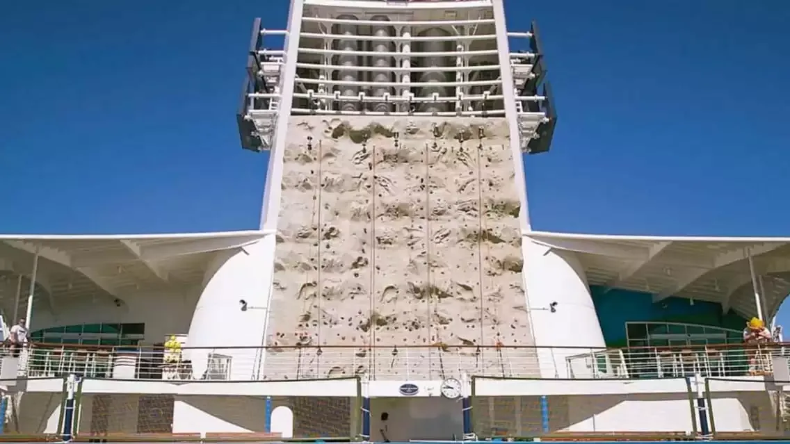 Espaces et activités à bord du Adventure of the Seas