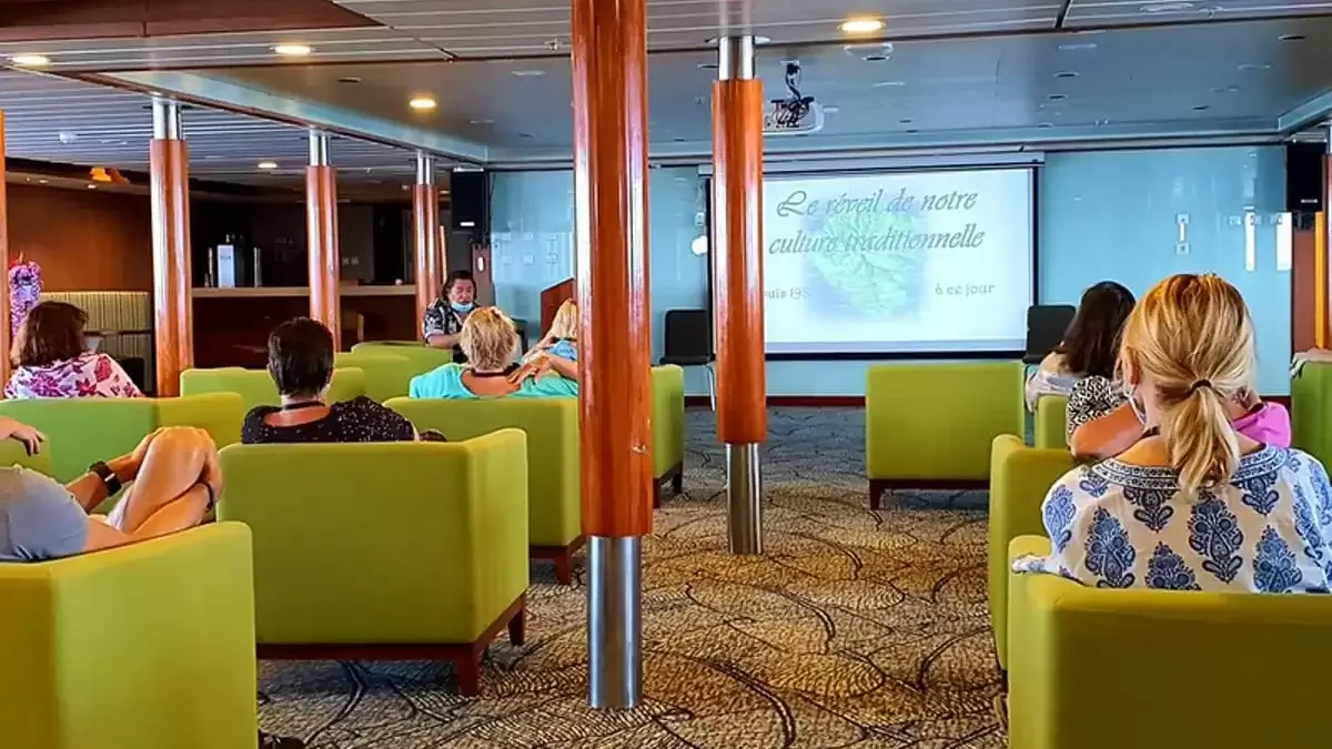 Espaces et activités à bord du Aranui 5