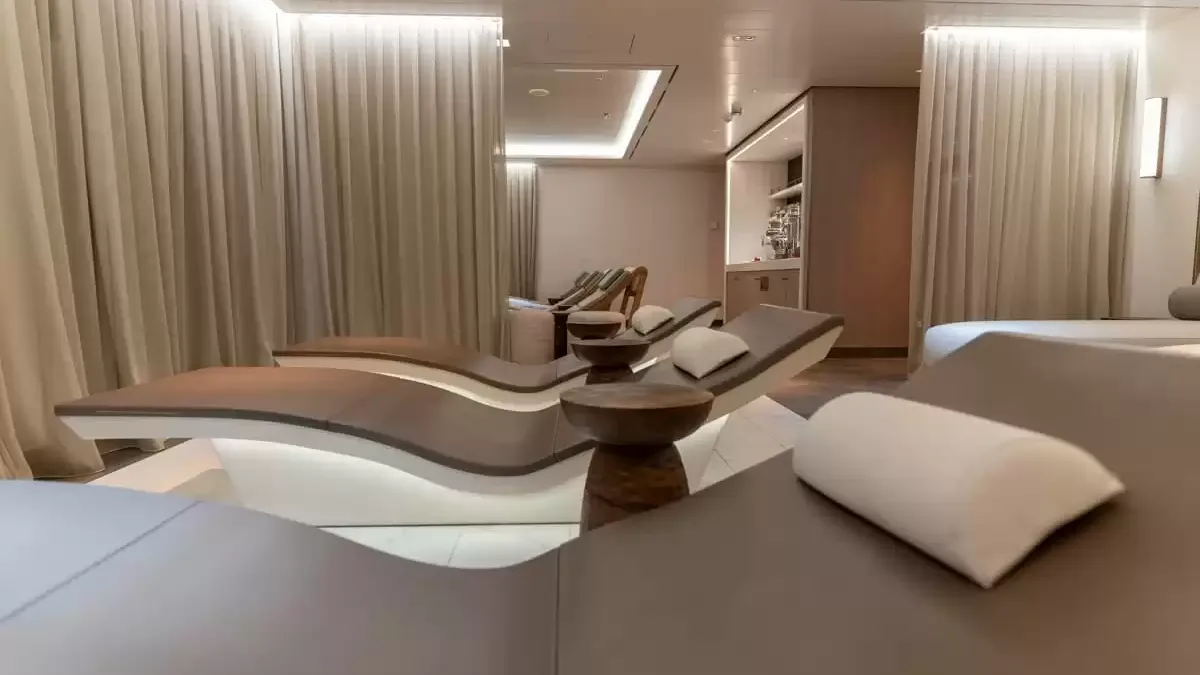 Espaces et activités à bord du Aroya