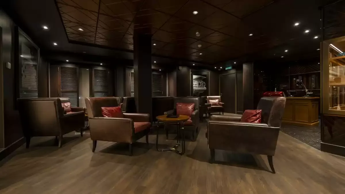 Espaces et activités à bord du Aroya