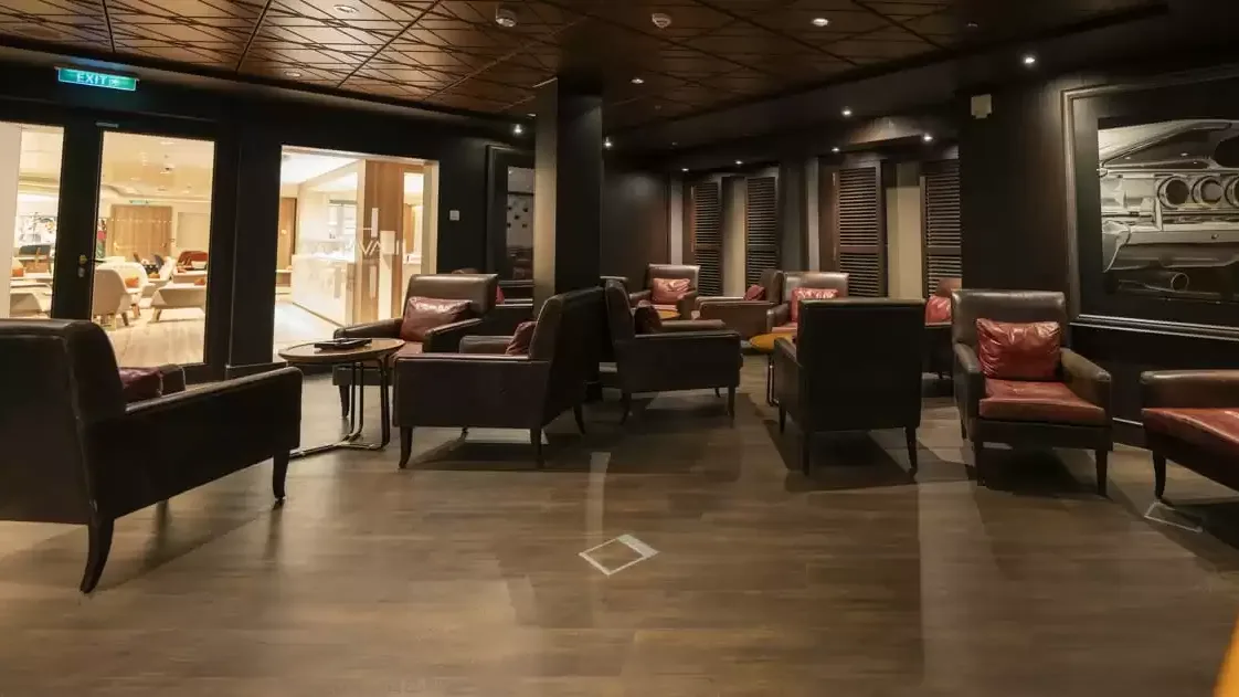 Espaces et activités à bord du Aroya