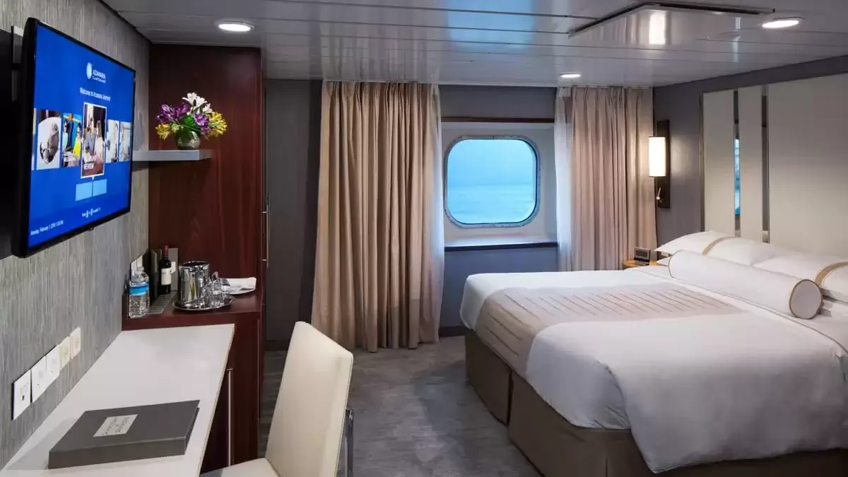 Une cabine à bord du Azamara Journey
