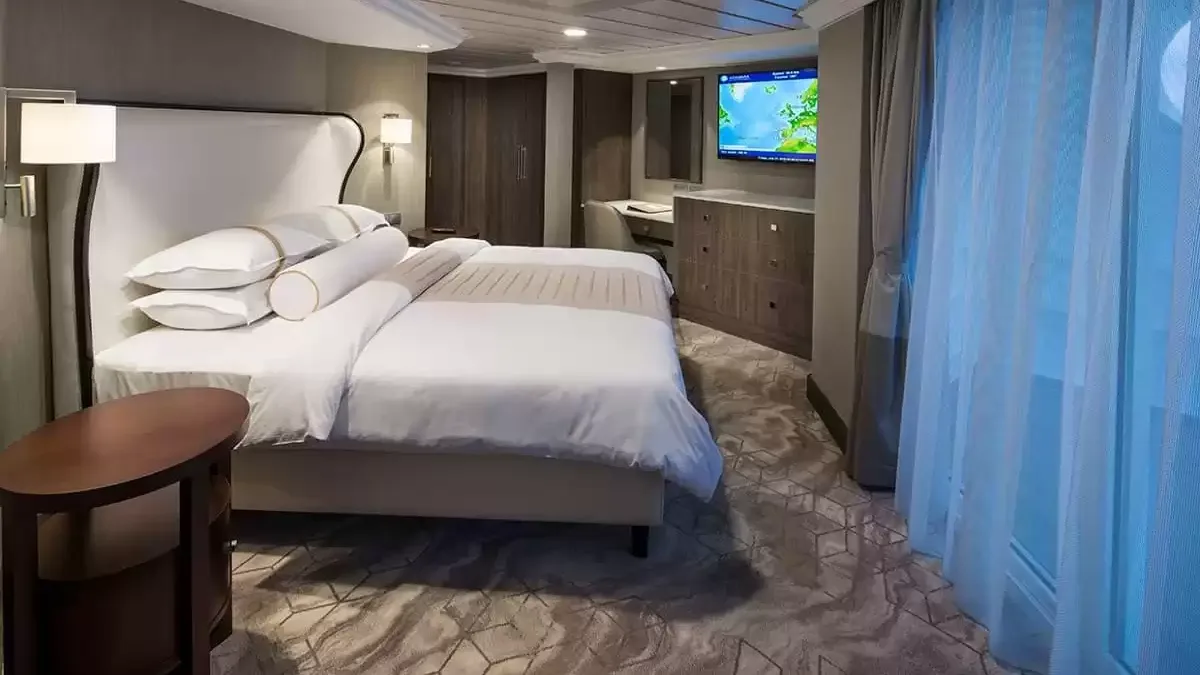 Une cabine à bord du Azamara Onward