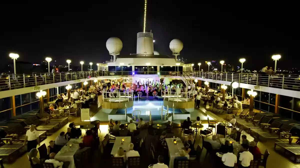 Espaces et activités à bord du Azamara Quest