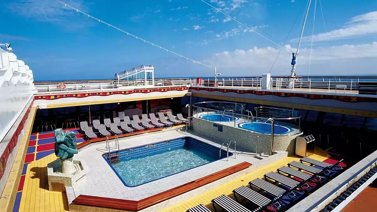 Espaces et activités à bord du Carnival Conquest