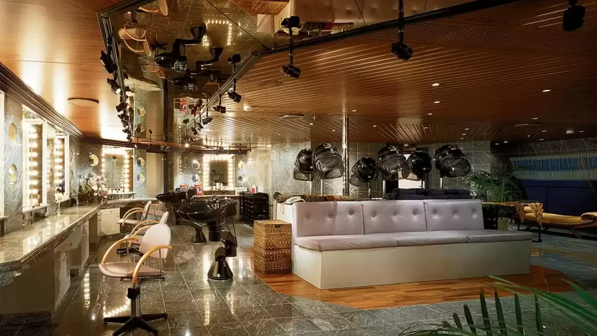 Espaces et activités à bord du Carnival Conquest