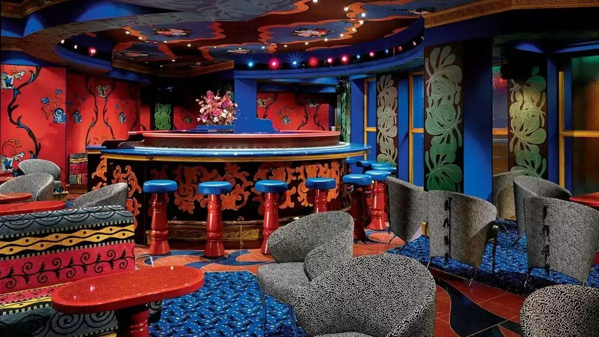 Espaces et activités à bord du Carnival Conquest
