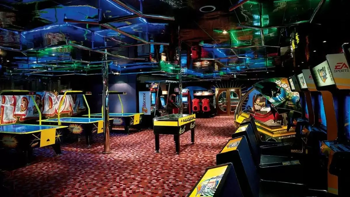 Espaces et activités à bord du Carnival Conquest