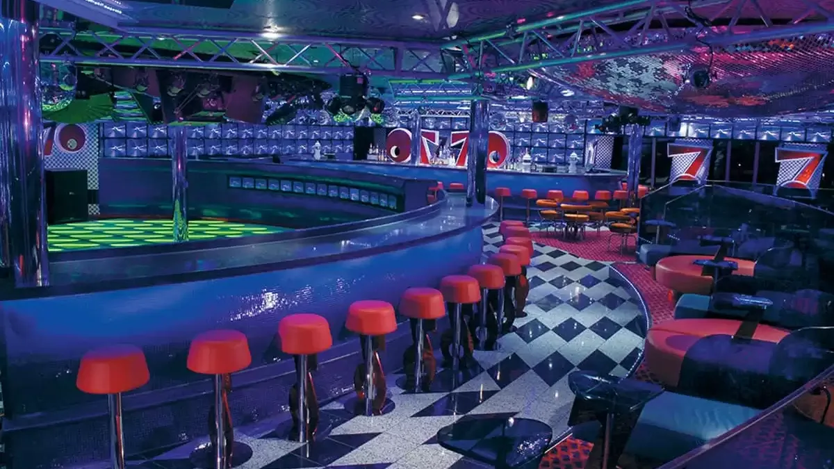 Espaces et activités à bord du Carnival Freedom