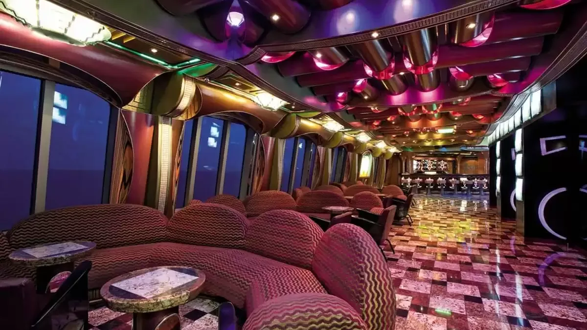 Espaces et activités à bord du Carnival Freedom