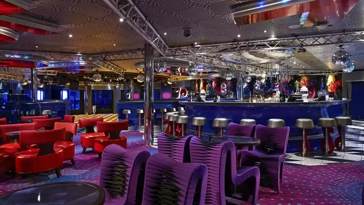 Espaces et activités à bord du Carnival Freedom