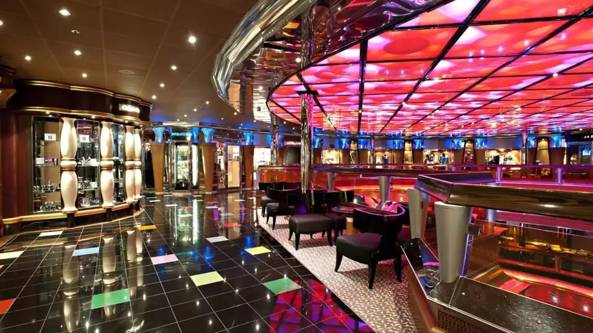 Espaces et activités à bord du Carnival Glory