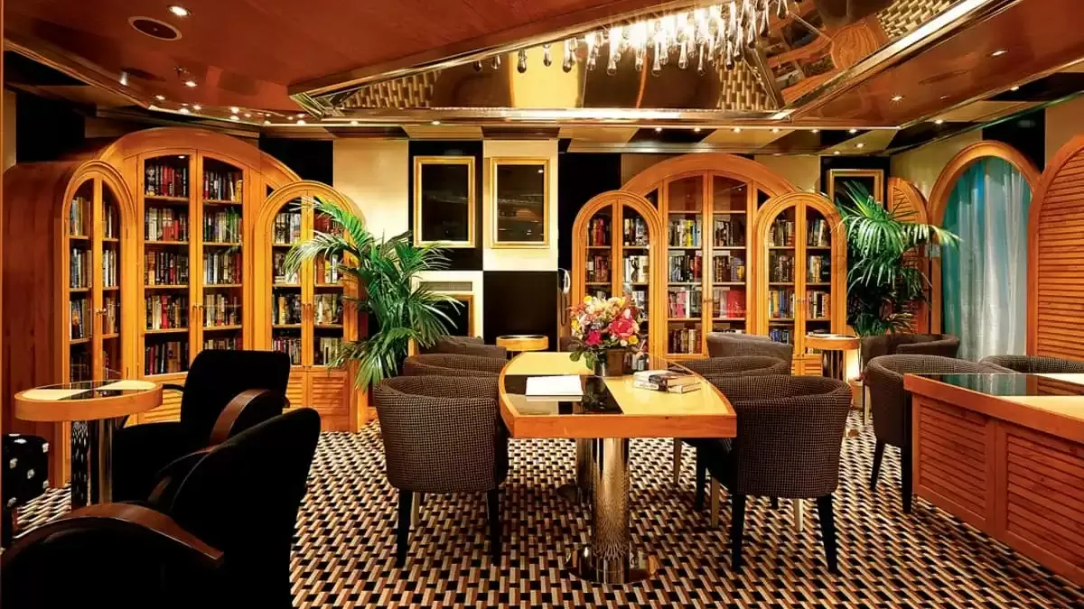 Espaces et activités à bord du Carnival Glory