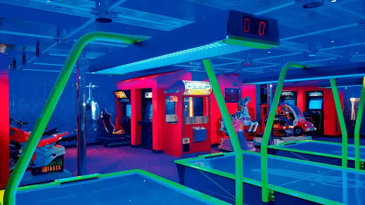 Espaces et activités à bord du Carnival Glory