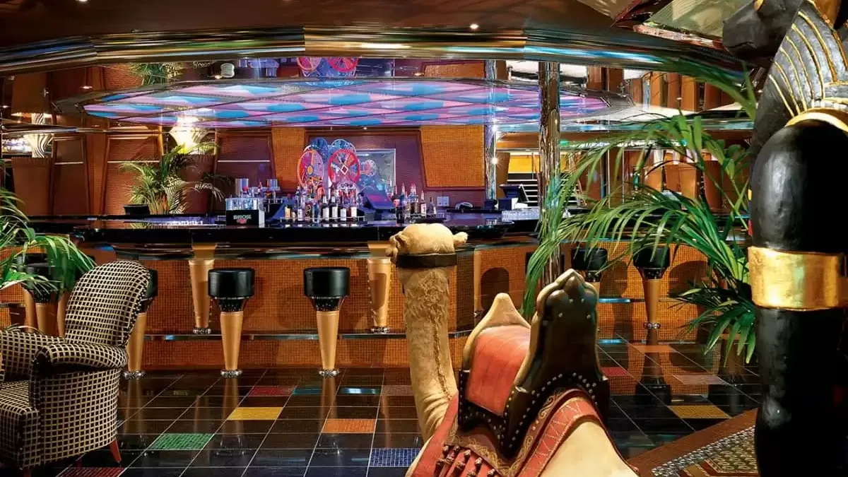 Espaces et activités à bord du Carnival Glory