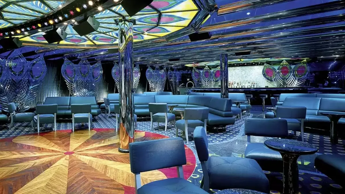 Espaces et activités à bord du Carnival Glory