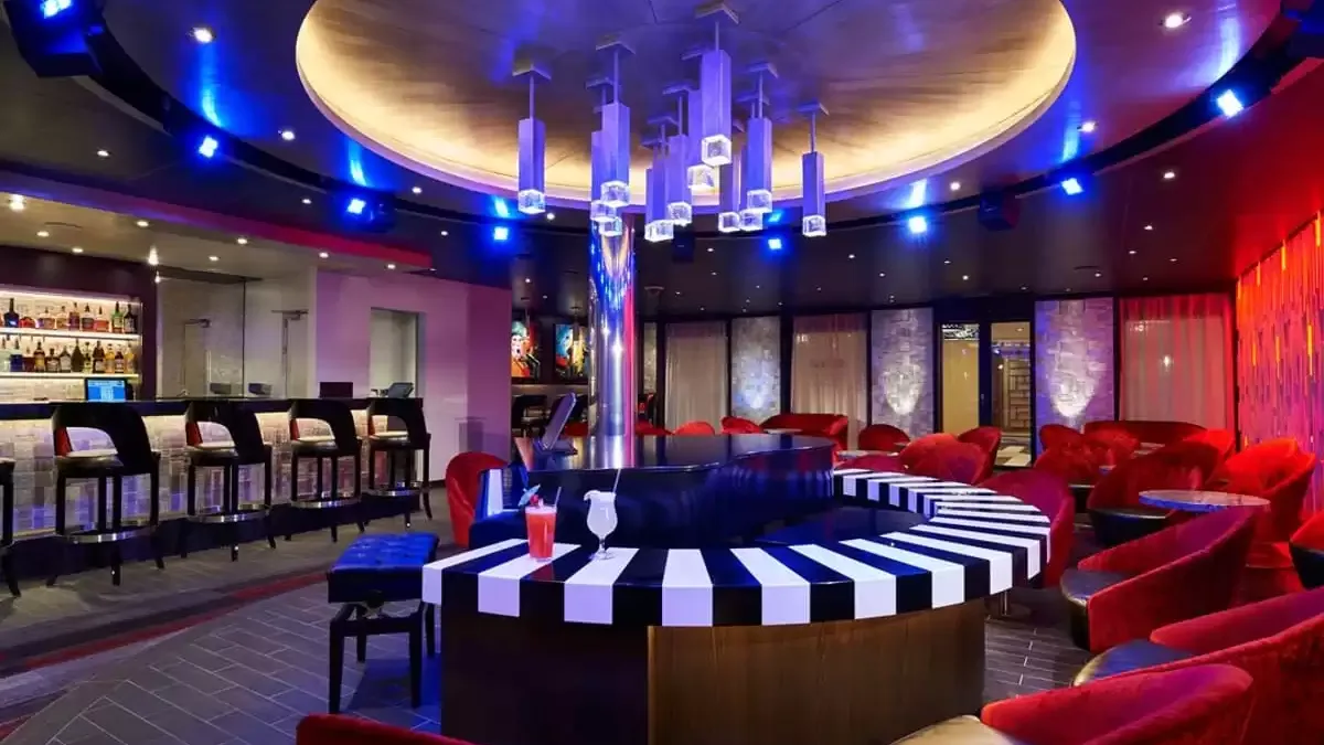 Espaces et activités à bord du Carnival Horizon