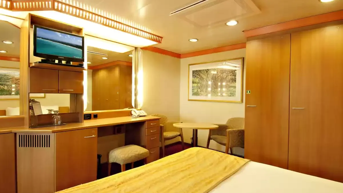 Une cabine à bord du Carnival Miracle
