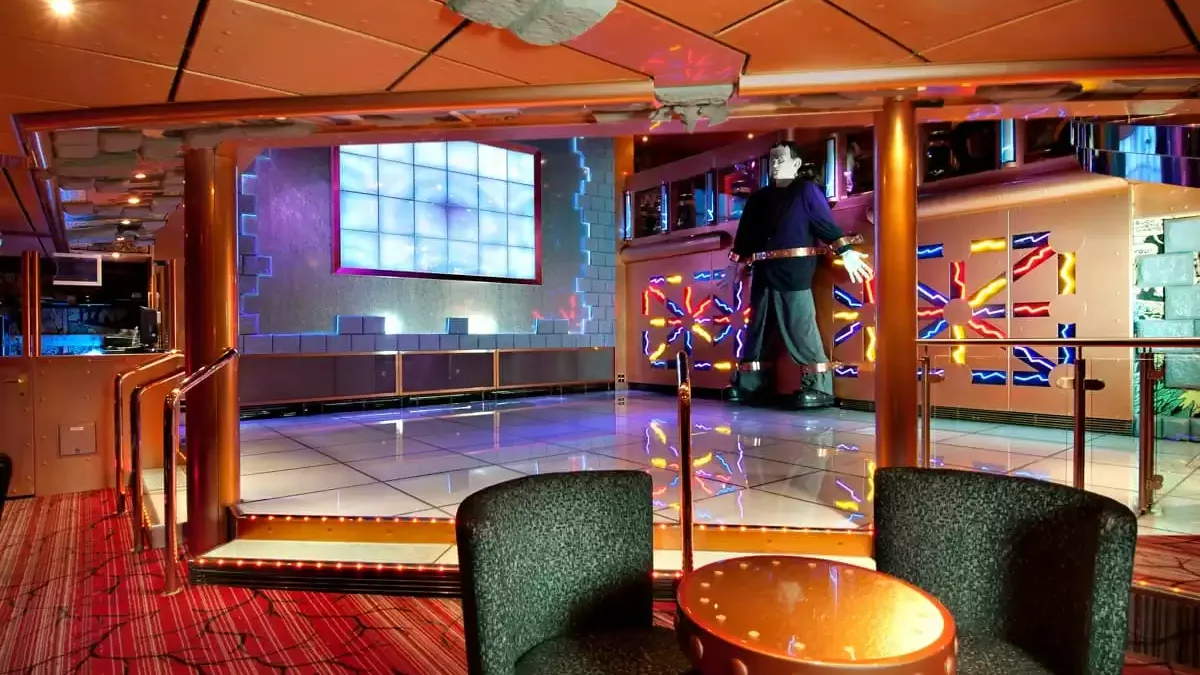 Espaces et activités à bord du Carnival Miracle