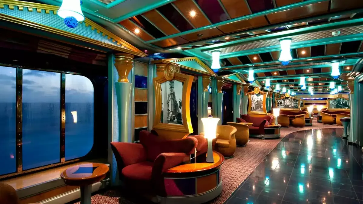 Espaces et activités à bord du Carnival Miracle