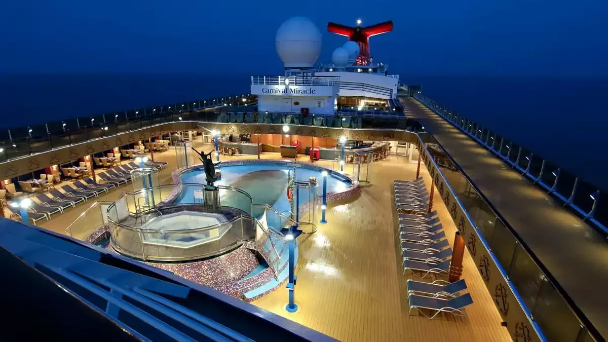 Espaces et activités à bord du Carnival Miracle