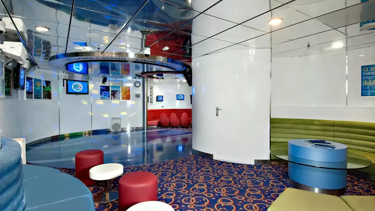 Espaces et activités à bord du Carnival Miracle