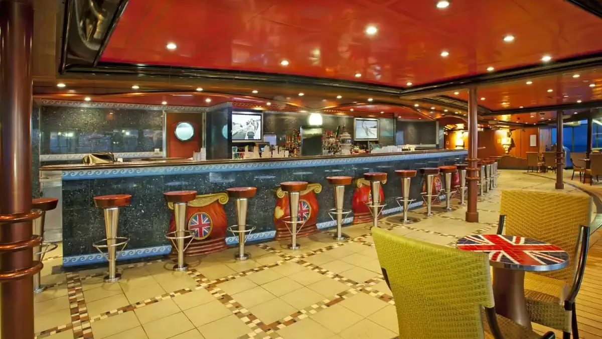 Espaces et activités à bord du Carnival Miracle
