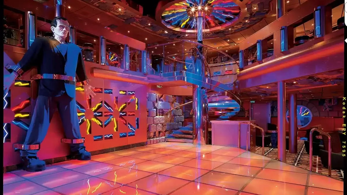 Espaces et activités à bord du Carnival Miracle
