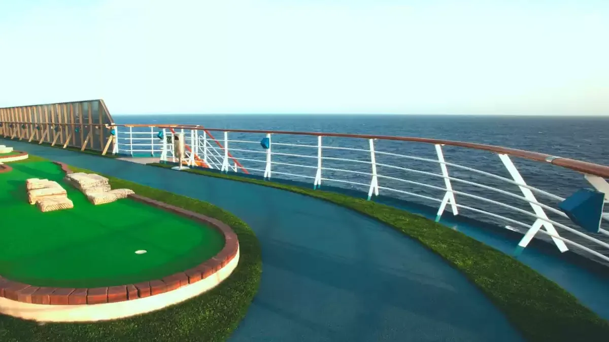Espaces et activités à bord du Carnival Miracle