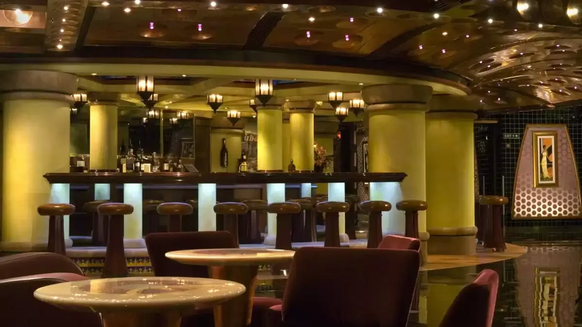 Espaces et activités à bord du Carnival Splendor