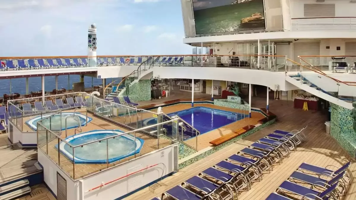 Espaces et activités à bord du Carnival Valor