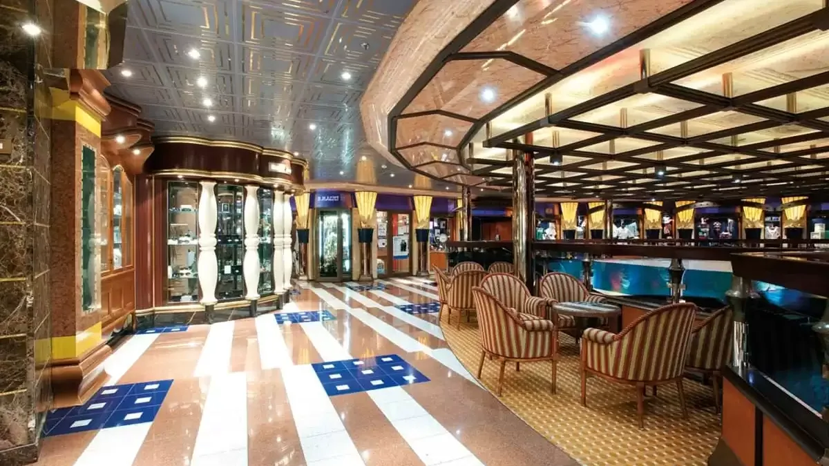 Espaces et activités à bord du Carnival Valor