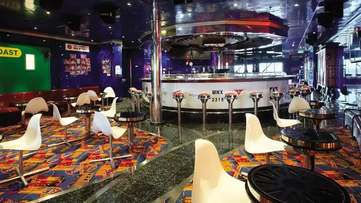 Espaces et activités à bord du Carnival Valor