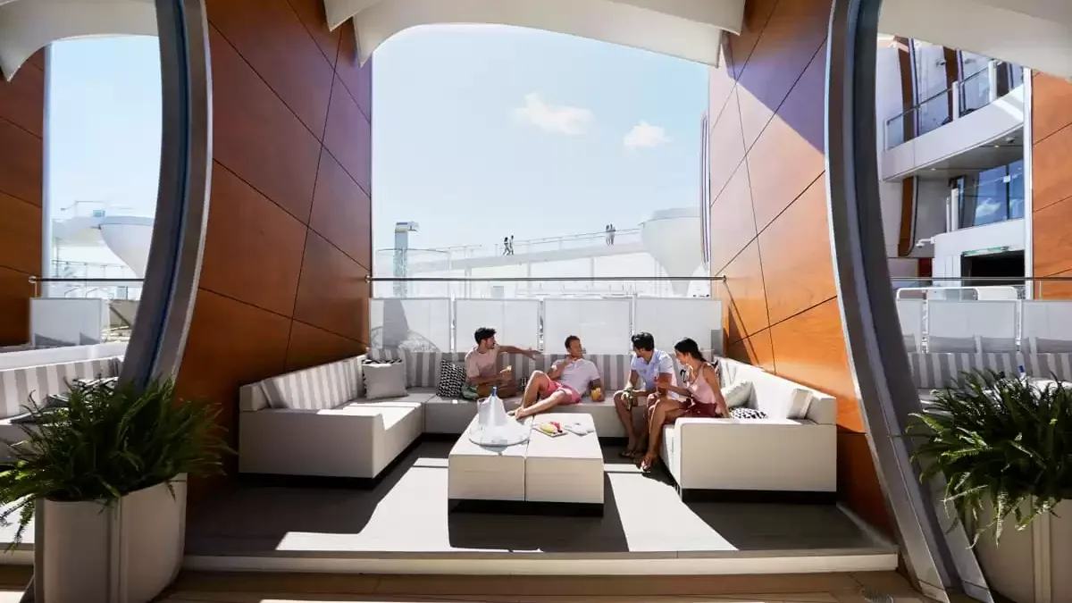 Espaces et activités à bord du Celebrity Apex