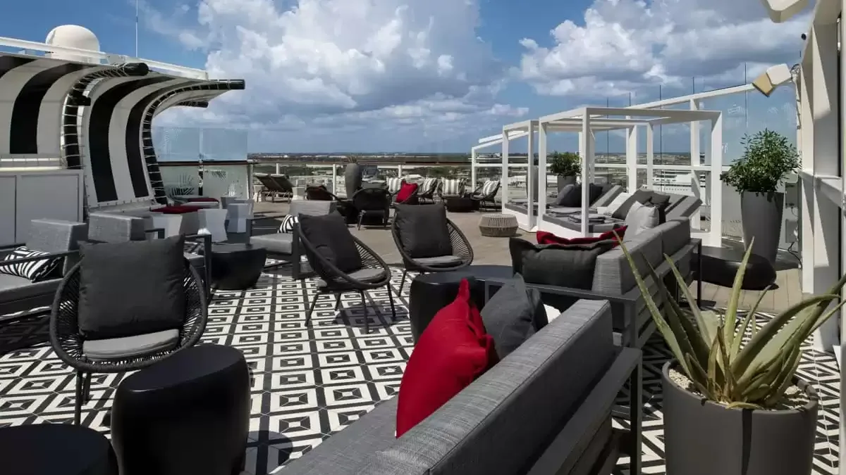 Espaces et activités à bord du Celebrity Equinox