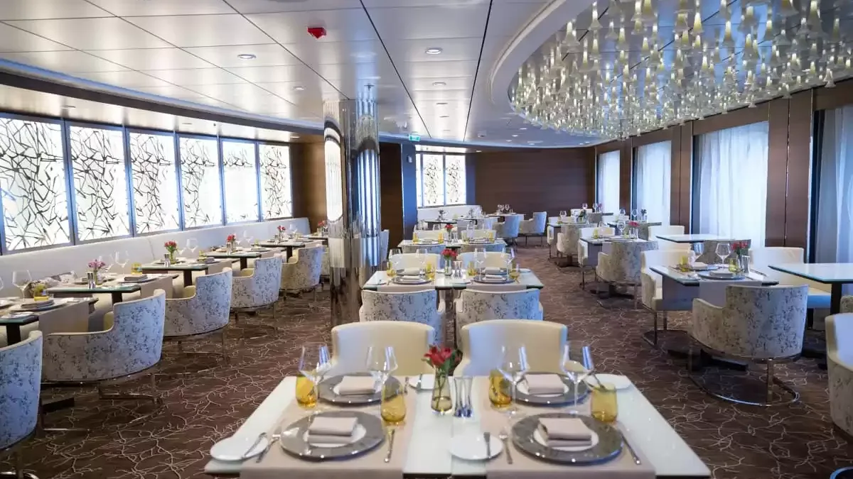 Espaces et activités à bord du Celebrity Infinity