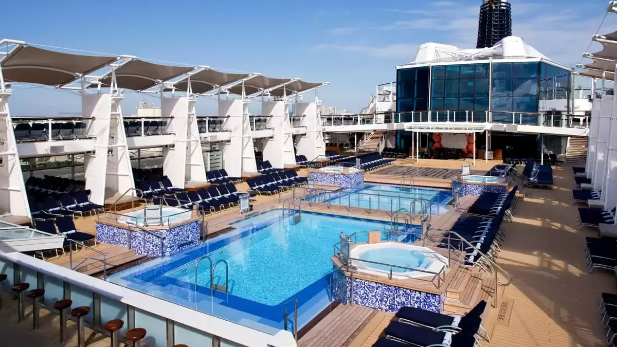 Espaces et activités à bord du Celebrity Solstice