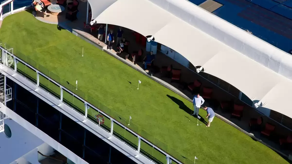 Espaces et activités à bord du Celebrity Solstice
