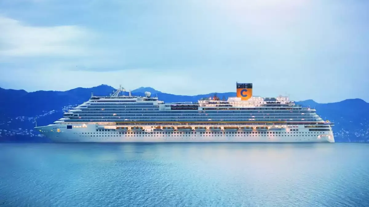 Le Costa Diadema en mer, vu du ciel