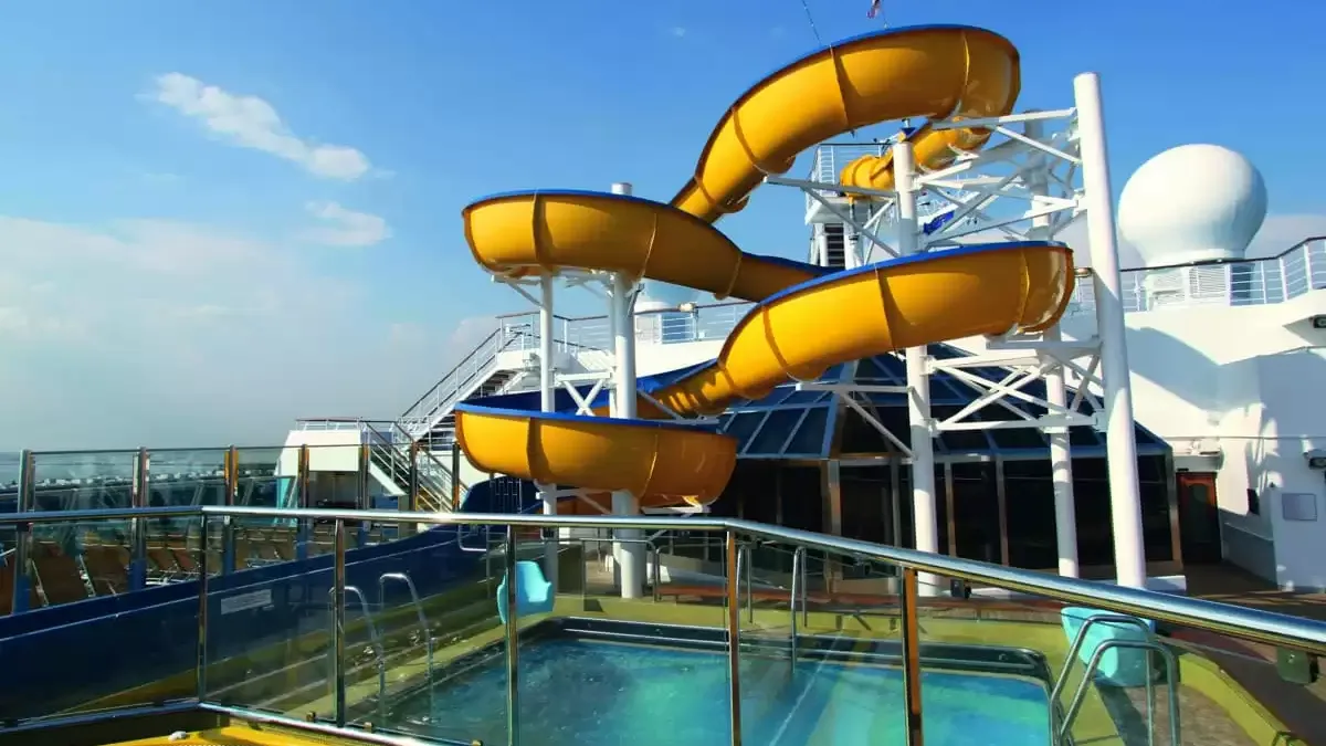 Espaces et activités à bord du Costa Fascinosa