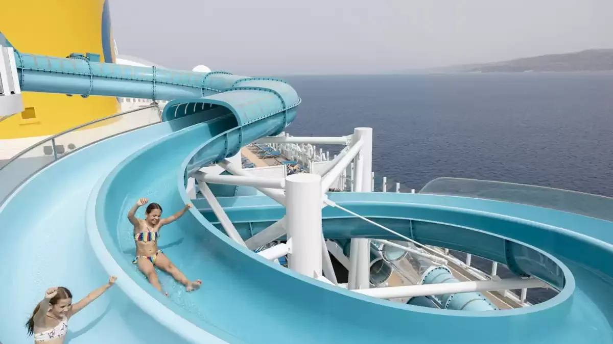 Espaces et activités à bord du Costa Smeralda
