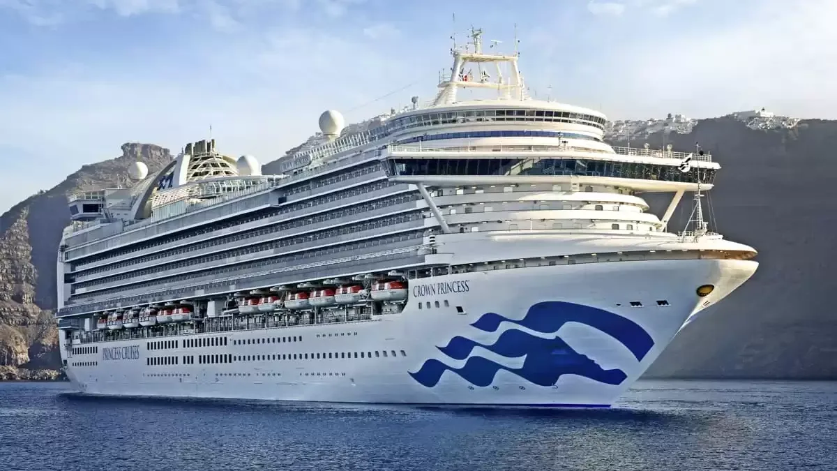 Le Crown Princess en mer, vu du ciel