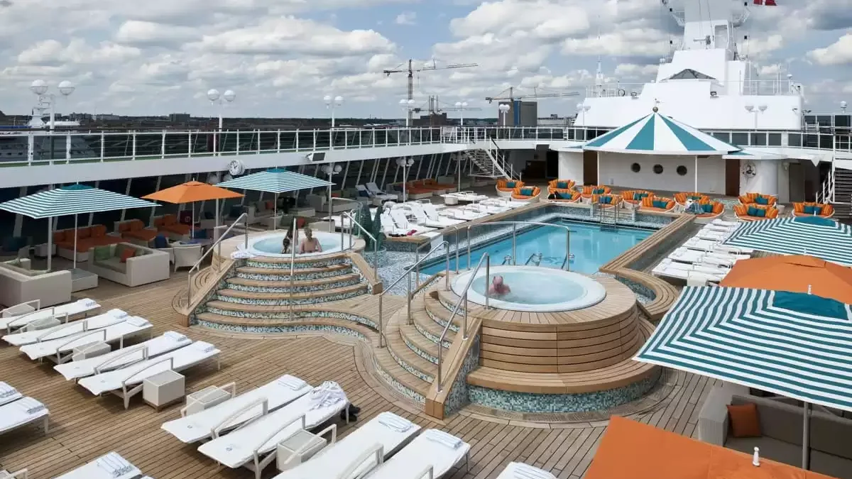 Espaces et activités à bord du Crystal Serenity