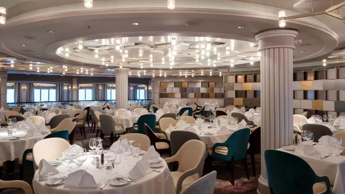 Espaces et activités à bord du Crystal Serenity