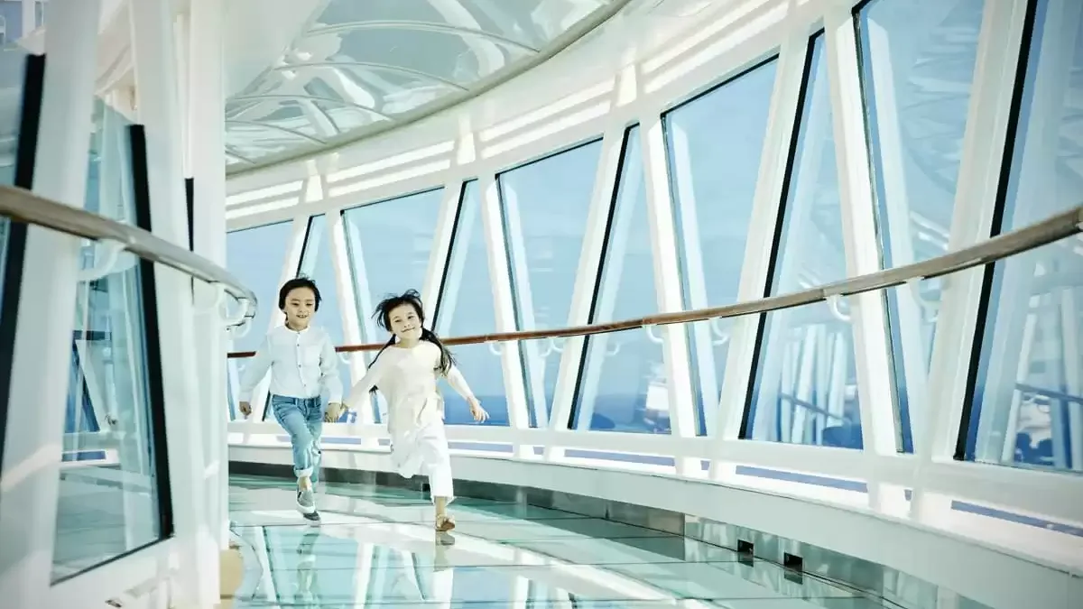 Espaces et activités à bord du Emerald Princess