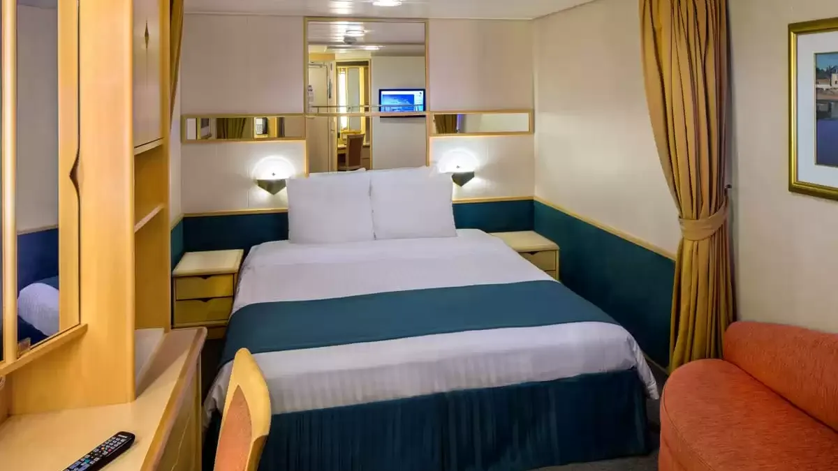 Une cabine à bord du Enchantment of the Seas