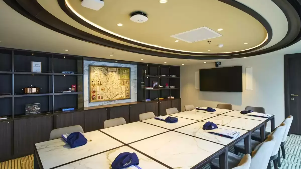 Espaces et activités à bord du EXPLORA II
