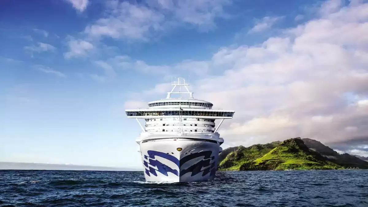 Le Grand Princess en mer, vu du ciel