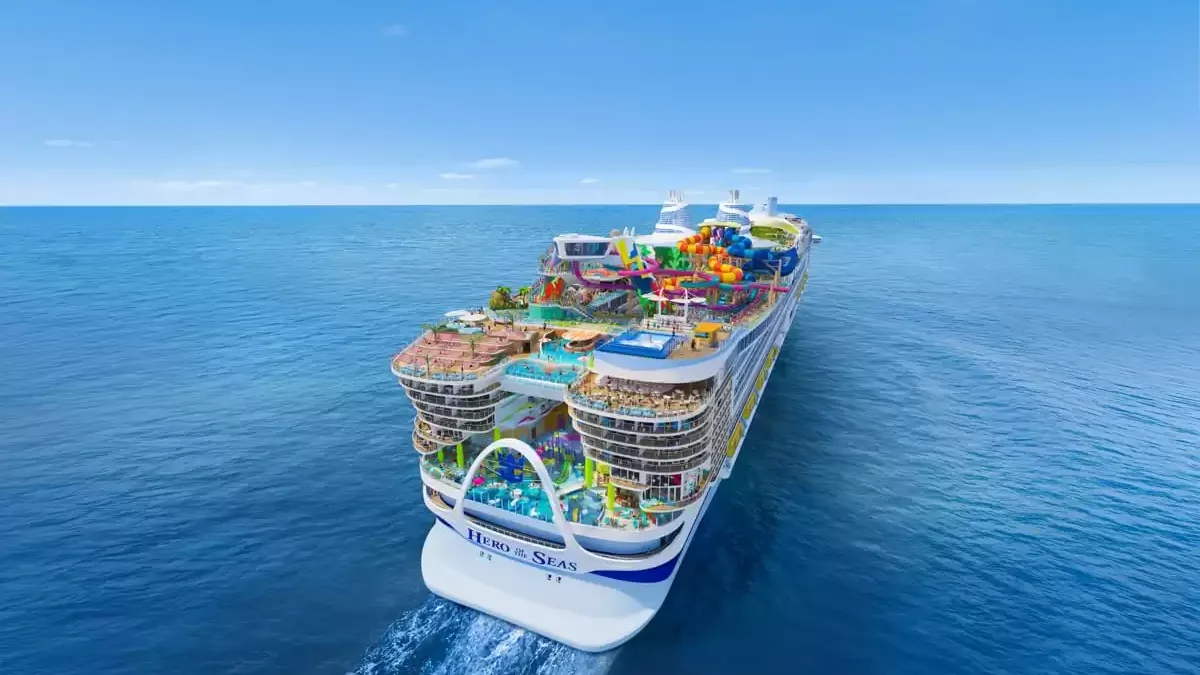 Le Hero of the Seas en mer, vu du ciel